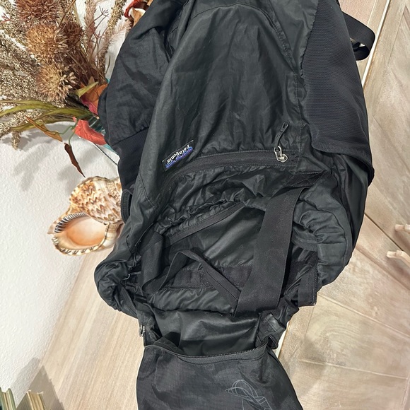 Patagonia Packable Charcoal Tote and Backpack - Picture 8 of 8